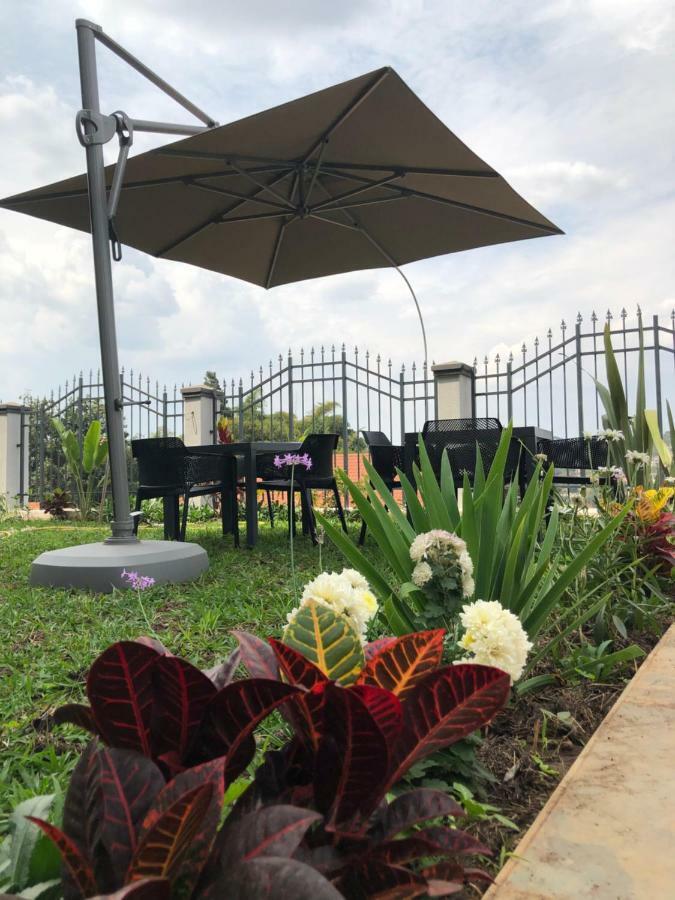 Mythos Boutique Hotel Kigali Buitenkant foto